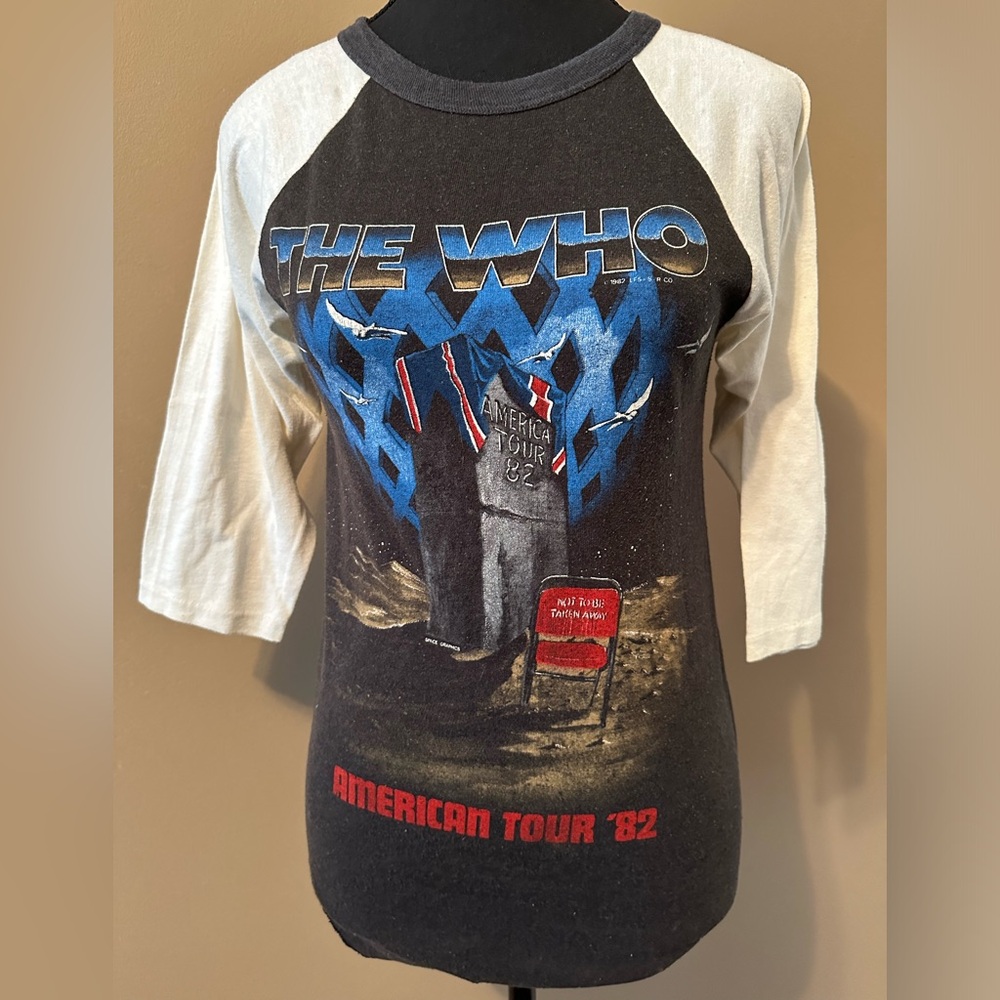 Authentic Vintage THE WHO Concert Baseball Tee form 1982